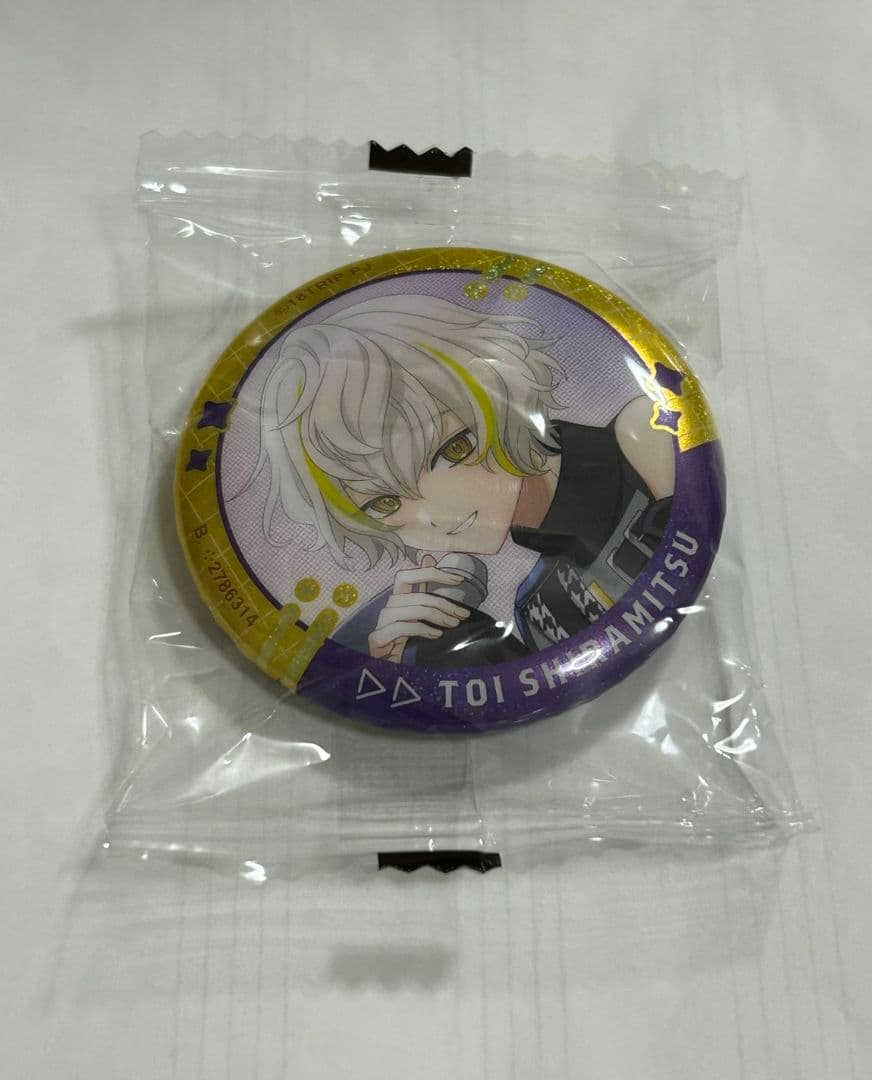 エイトリ 白光糖衣 カプセル缶バッジ - メルカリ