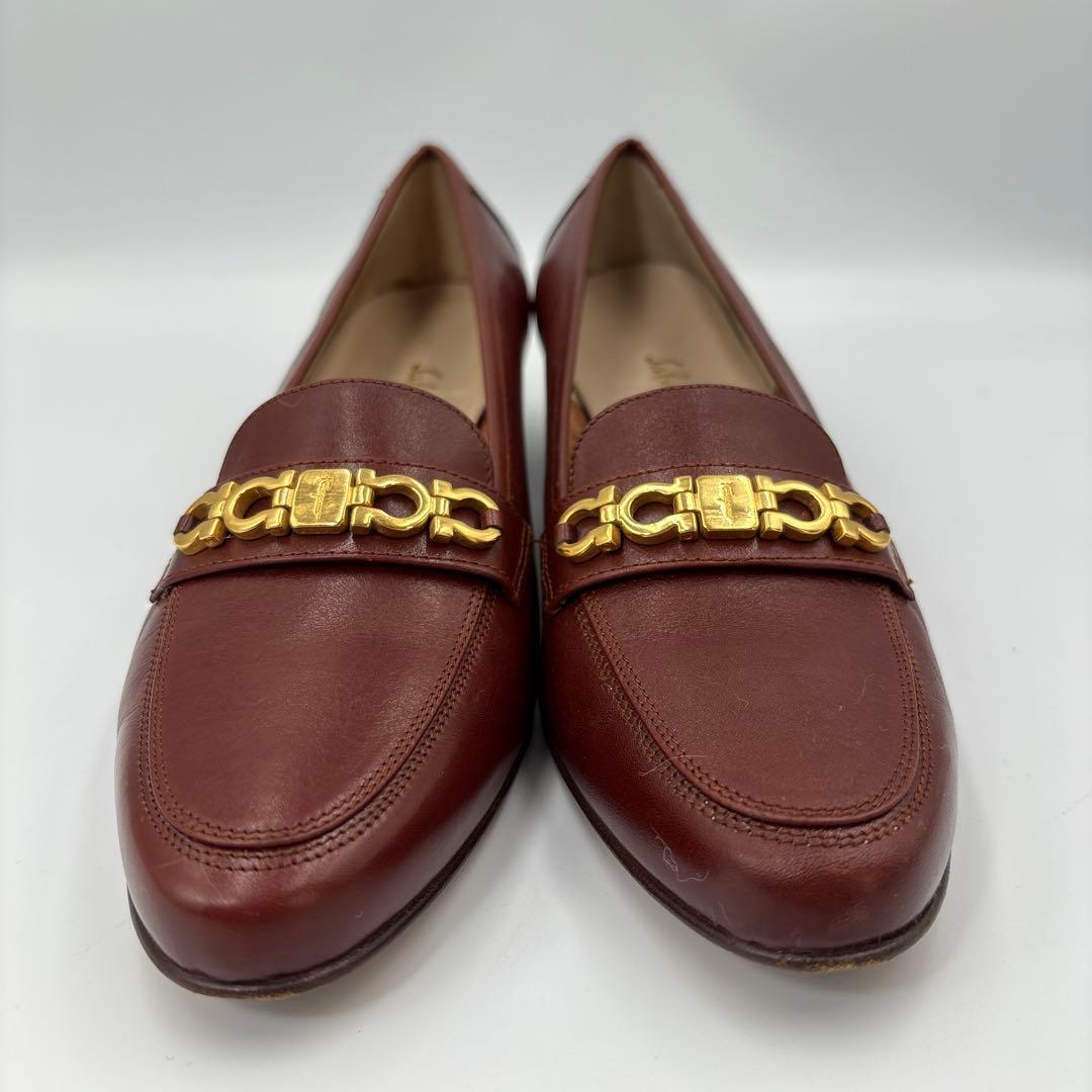 サルヴァトーレフェラガモ ガンチーニ パンプス 7C 24.5cm ブラウン