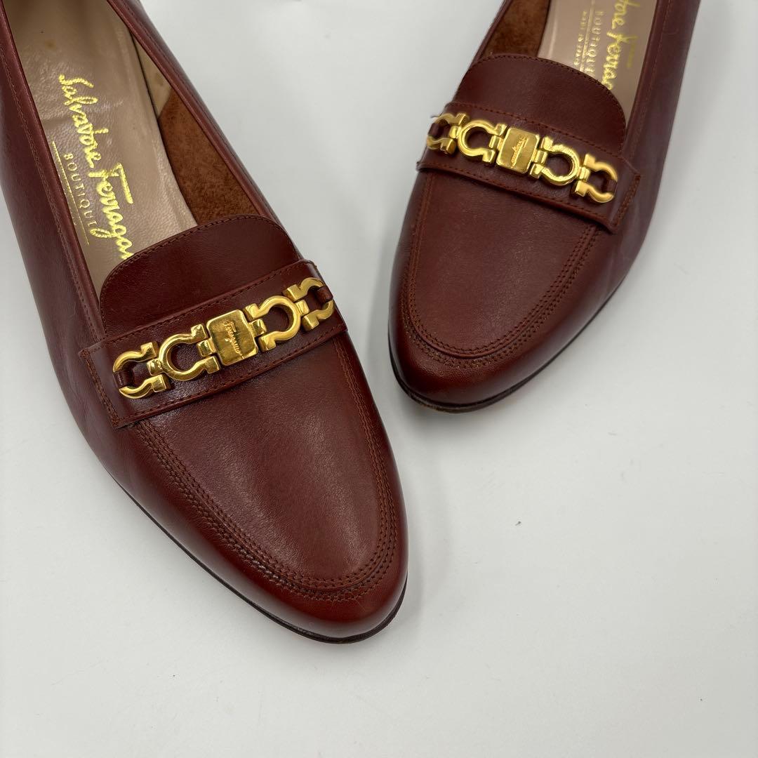 サルヴァトーレフェラガモ ガンチーニ パンプス 7C 24.5cm ブラウン