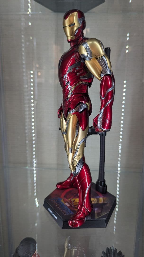 ジ*A様 ホットトイズ　アイアンマン・マーク８５