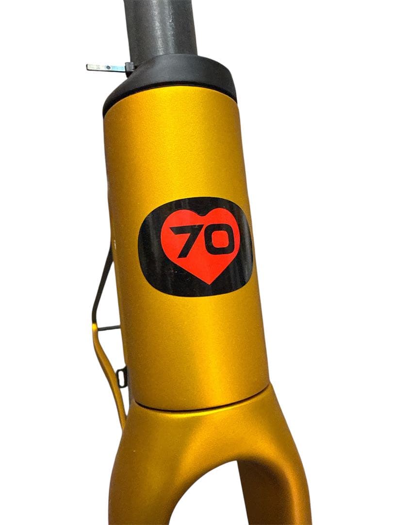 特売 DEROSA デローザ セッタンタ SETTANTA 2025 ゴールド - メルカリ