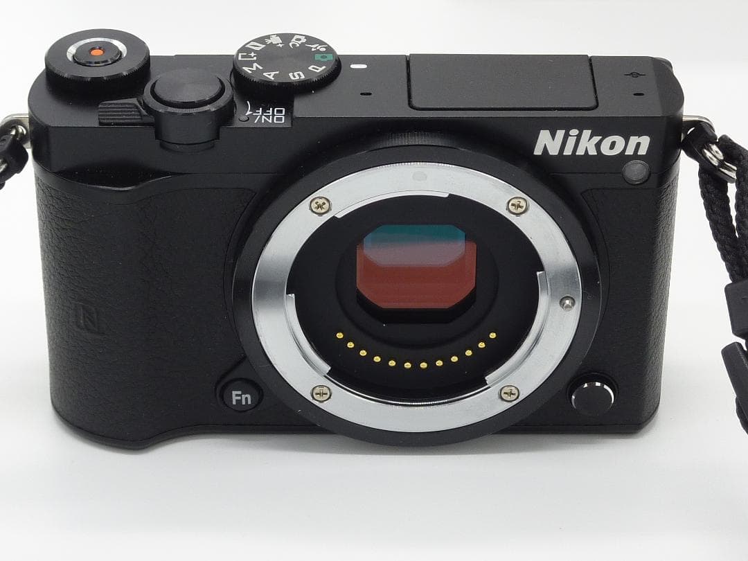 極上品☆最終値下げ！ Nikon 1 J5 ダブルレンズキット 人気のブラック