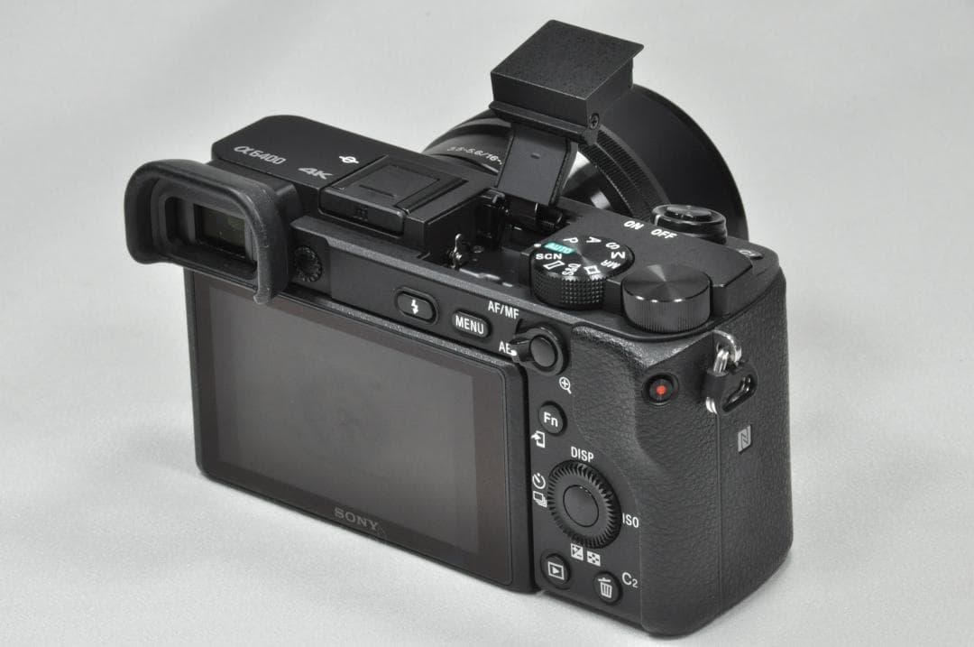 ソニー　α6400　美品　PZ16-50/3,5-5,6