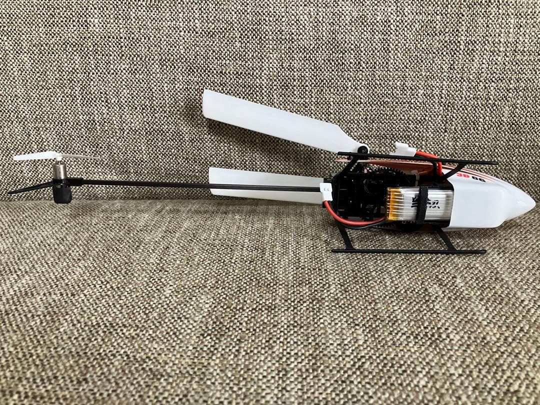 ナマケモノさま Hitec S-FHSS 6ch送信機 ラジコンヘリ2台