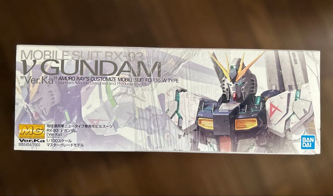 MG 1/100 サザビー&νガンダム \"Ver.Ka\"