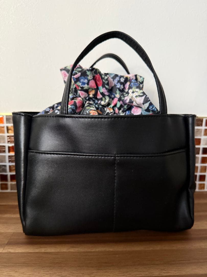 未使用】アフタヌーンティー Alice✨バッグ ポーチ ディズニー 近沢