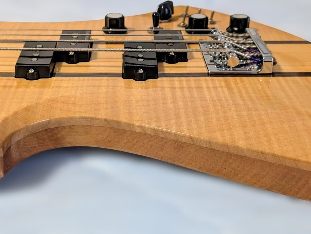 美品 B.C. Rich Mockingbird Bass スルーネック ベース - メルカリ