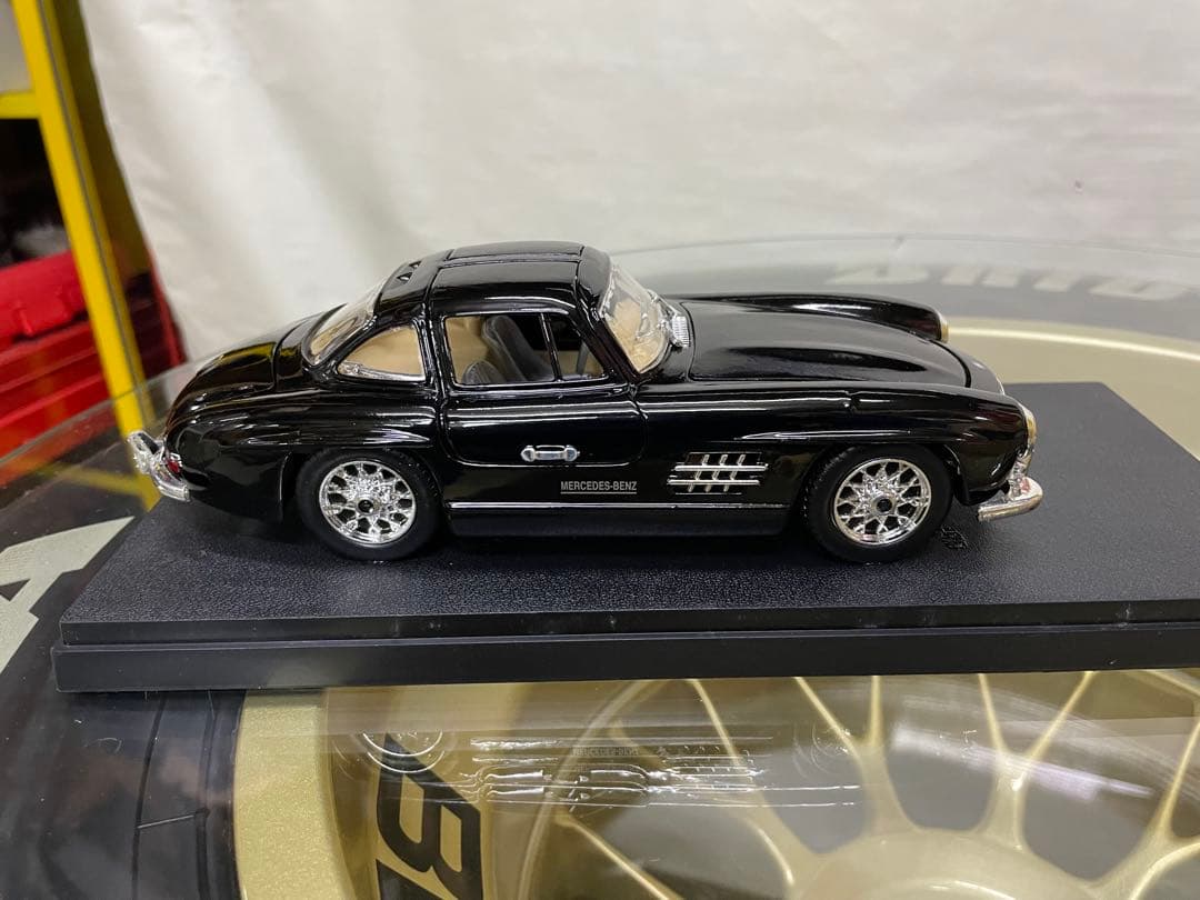 メルセデスベンツ　300SL
