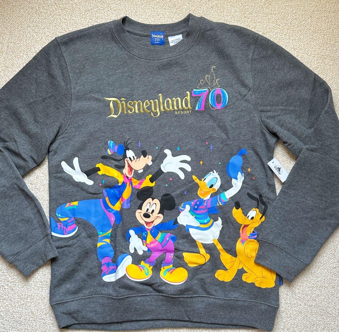 カリフォルニアディズニー♡スウェット♡トレーナー♡70周年 - メルカリ