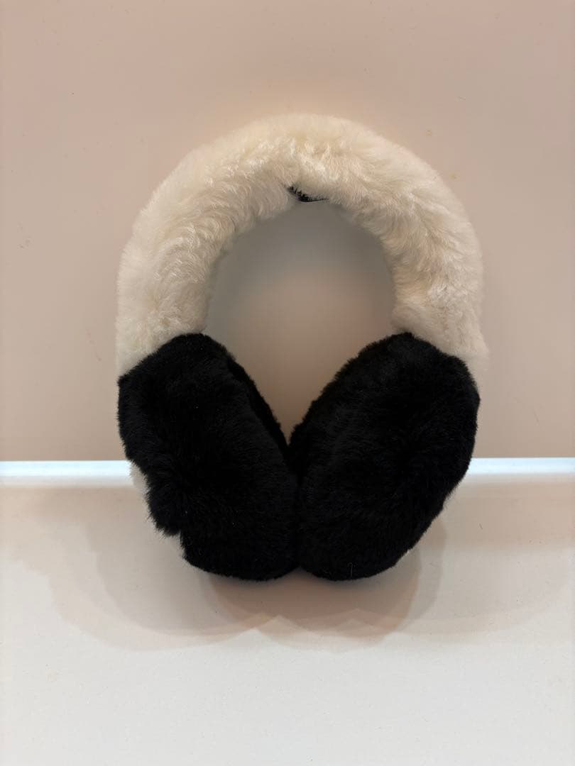 ぽん様専用 ☆正規品☆ 小松奈々♡CHANEL COCOネージュ イヤーマフ