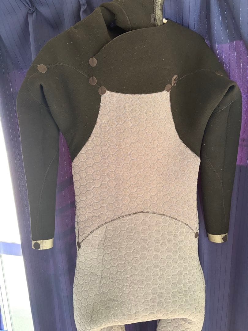 新品同様　HURLEY ADVANTAGE MAX 5/4/3mm セミドライ