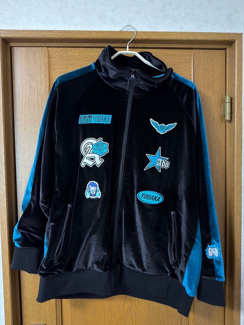 Ado ファッショナブル 「よだか」トラックジャケット XL缶バッジ付