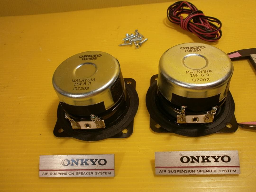 送料無料 ONKYO 8センチウーハー　 7.5WX2　8オーム