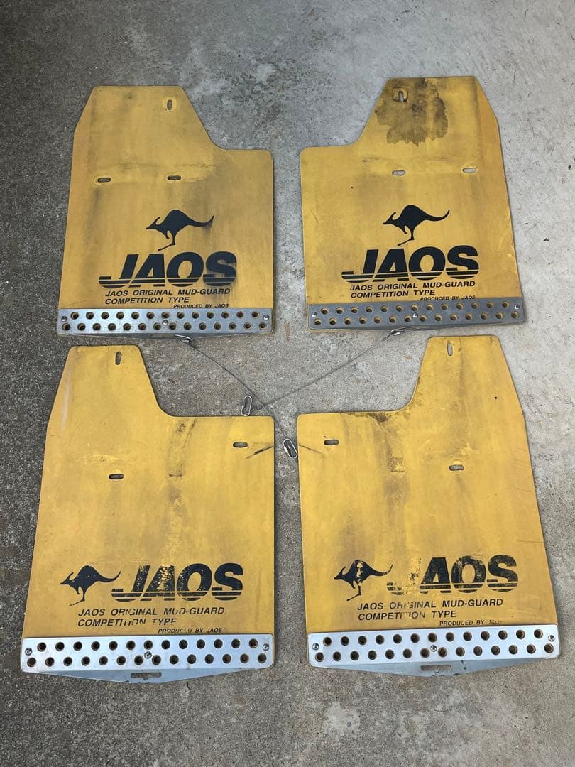 が*す様 JAOS マッドガード　ランドクルーザープラド　1台分セット中古 JAOS マッドガード車種別取付キット ランドクルーザー 300系 ZX