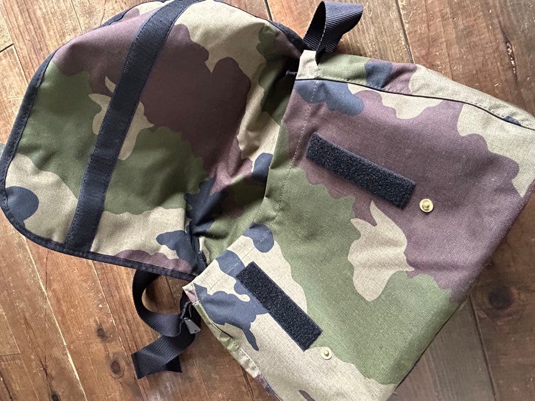 美品 廃盤エルベシャプリエ 迷彩 メッセンジャーバッグ ショルダー