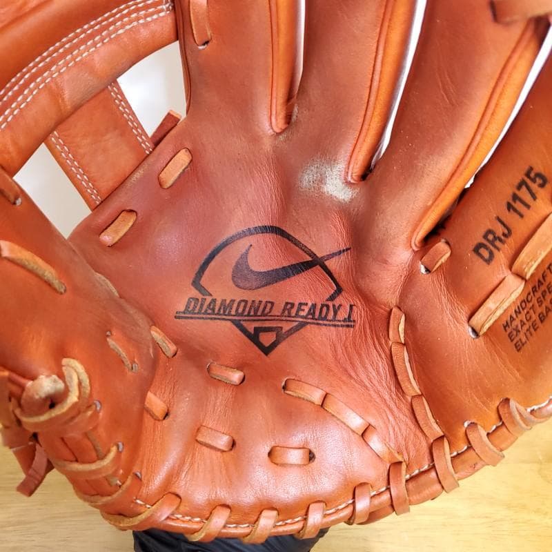 NIKE ナイキ ダイアモンドレディJ 廃盤品 レア 軟式グローブ - メルカリ