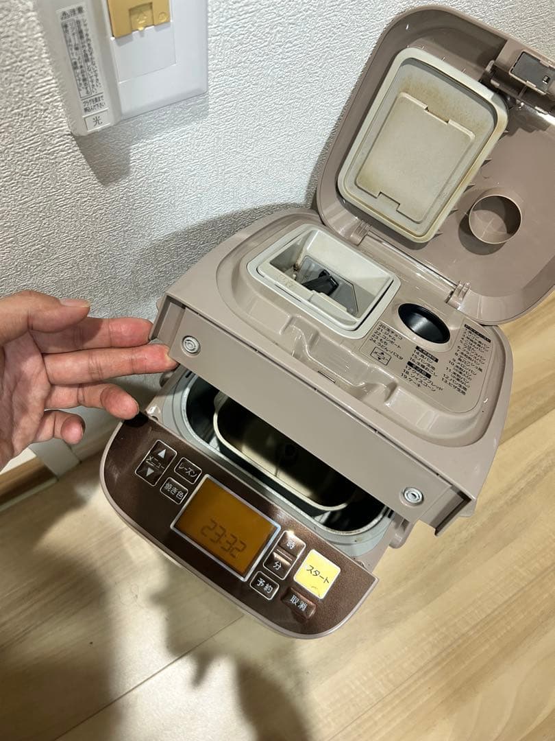 Panasonic ホームベーカリー SD-BM106 - メルカリ