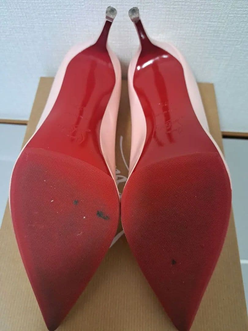 ルブタン KATE 8.5cm パテント ピンク 美品