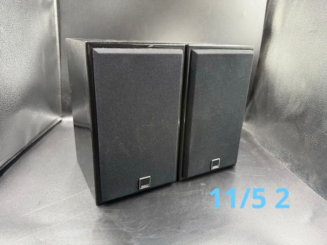 Dali  メヌエットII スピーカー DALI、高性能で楽しめる音「RUBIKORE」を2ch/4chやデスクトップで聴く