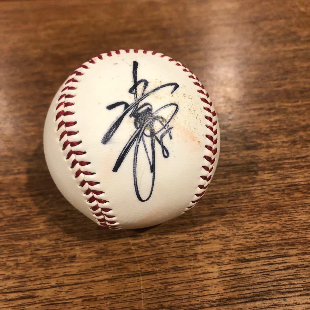 近藤健介選手 8 直筆サインボール - メルカリ