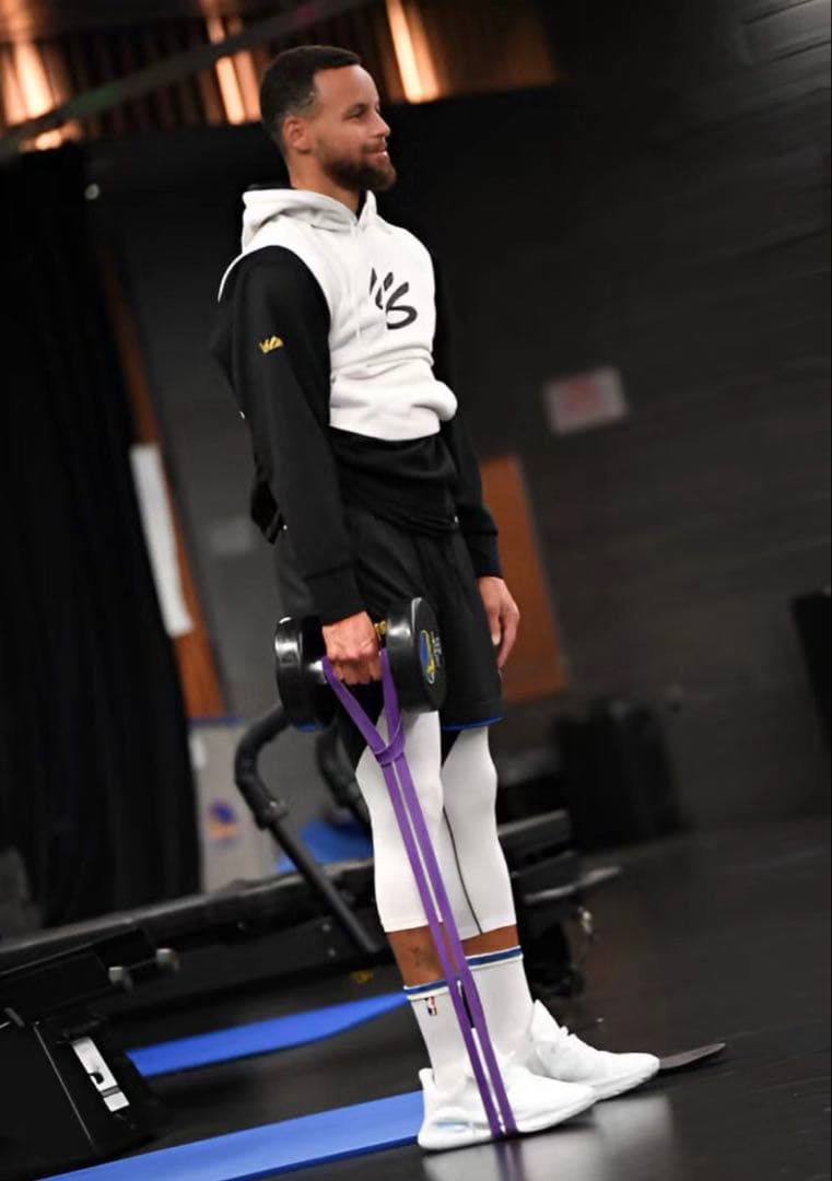 廃盤 Under Armour CURRY4 Low Flotroカリー NBA - メルカリ