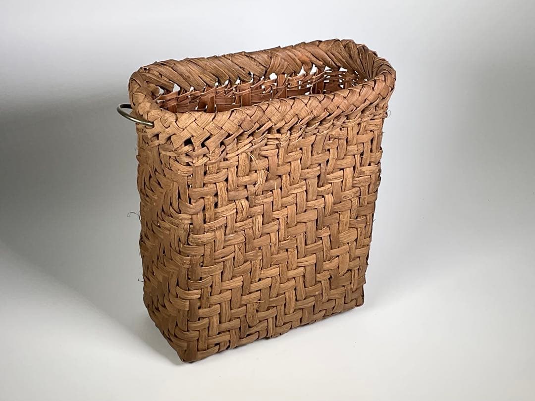 山葡萄蔓　籠鞄　かごバッグ みよし漆器本舗 50％OFF 山葡萄 かごバッグ 1年保証付き 内布付き 山