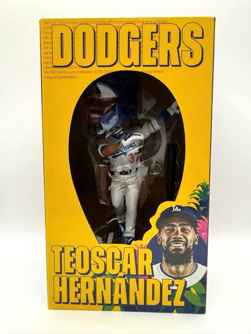 2025/7/22球場先着配布 テオスカーヘルナンデス ボブルヘッド