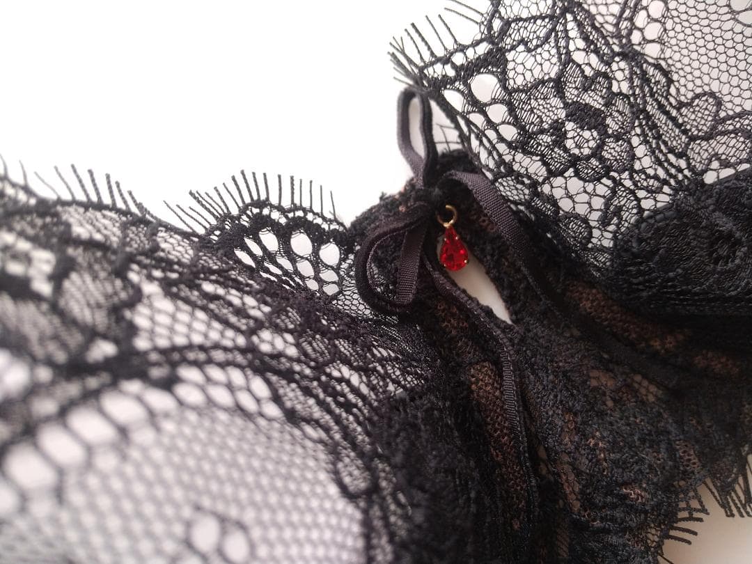 ＊おまとめ＊《Dita Von Teese》Zsa Zsa　UK34D&M　他