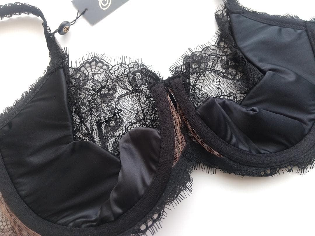 ＊おまとめ＊《Dita Von Teese》Zsa Zsa　UK34D&M　他
