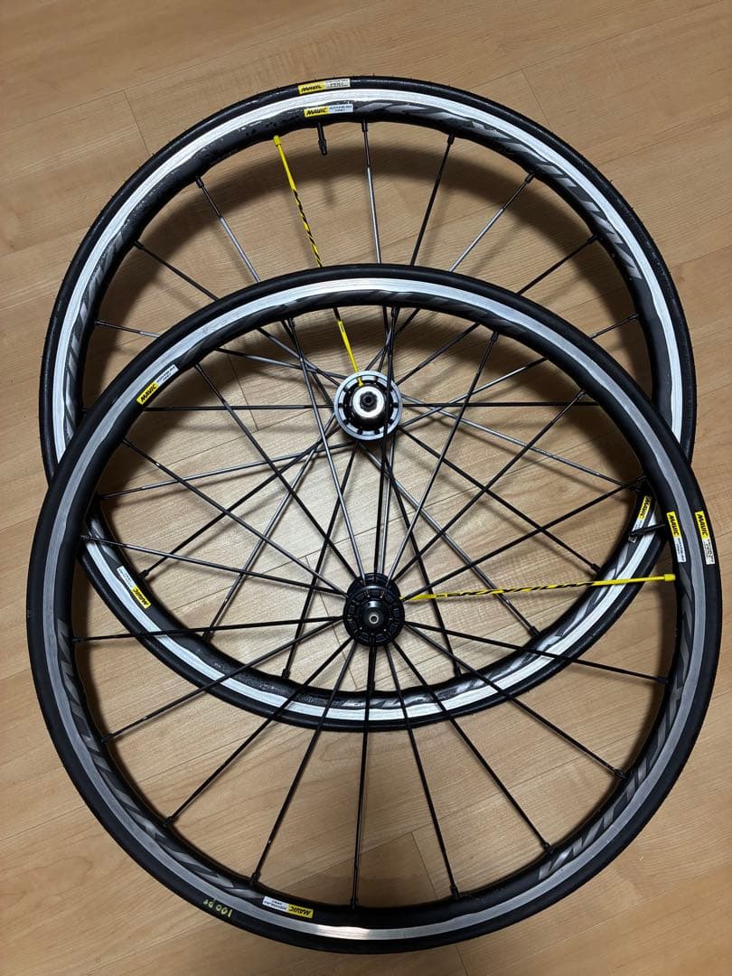 Mavic Cosmic Pro Carbon 700C 完組ホイール - メルカリ