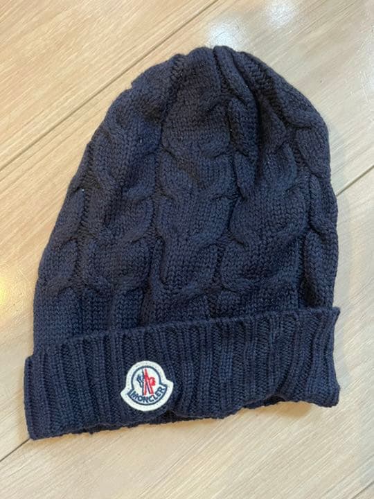 MONCLERキッズニット帽ですLサイズです。 - メルカリ