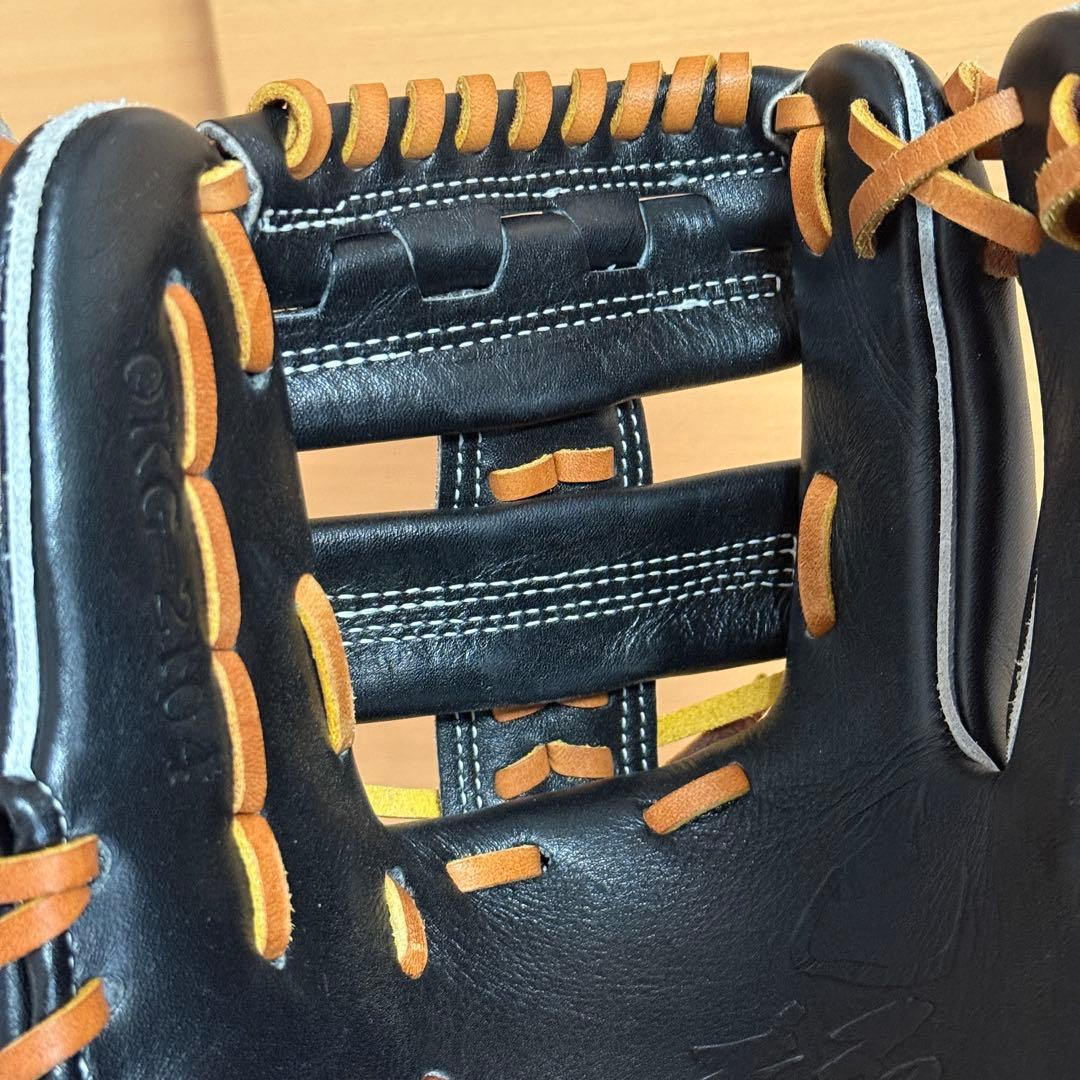 ハイゴールド 己極シリーズ 一般軟式 右投げ 二塁手 遊撃手 内野手 未