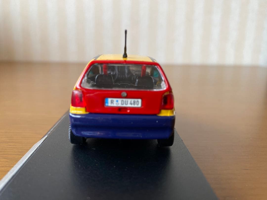 VW Polo Harlekin ミニカー ケース&箱付き - メルカリ