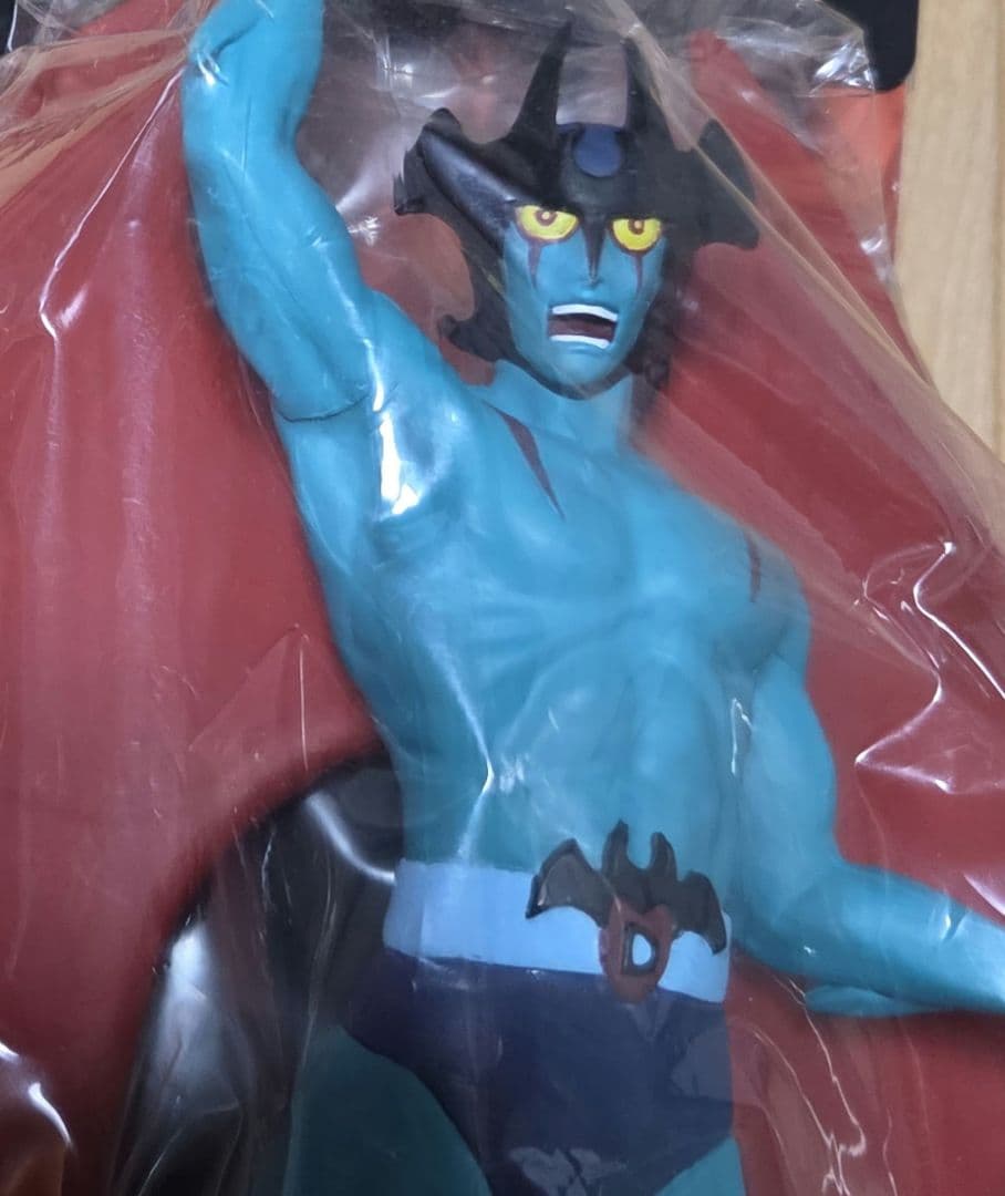 1999年製 激レア非売品　高さ20cm デビルマンフィギュア 2体セット未開封