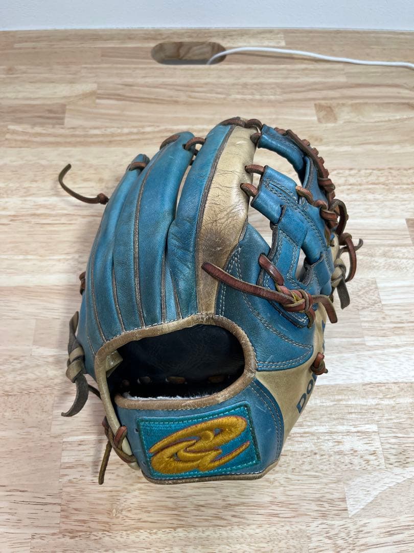 【軟式グローブ】ドナイヤ　内野用 楽天市場】軟式グローブ / ドナイヤ 内野用 軟式グラブ 右投げ 山田