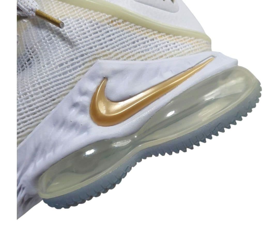 シューズ(男性用) Nike Lebron 19 Low \"White/llc 26.5cm