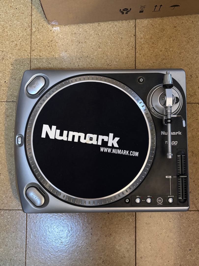 Numark TT200 ターンテーブル Amazon | Numark TT200 | ターンテーブル | 楽器・音響機器