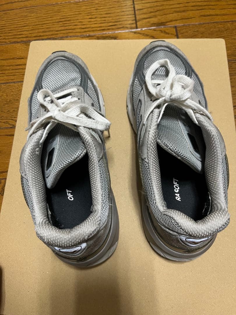 【美品】New Balance 990v5 グレー スニーカー 24.5cm