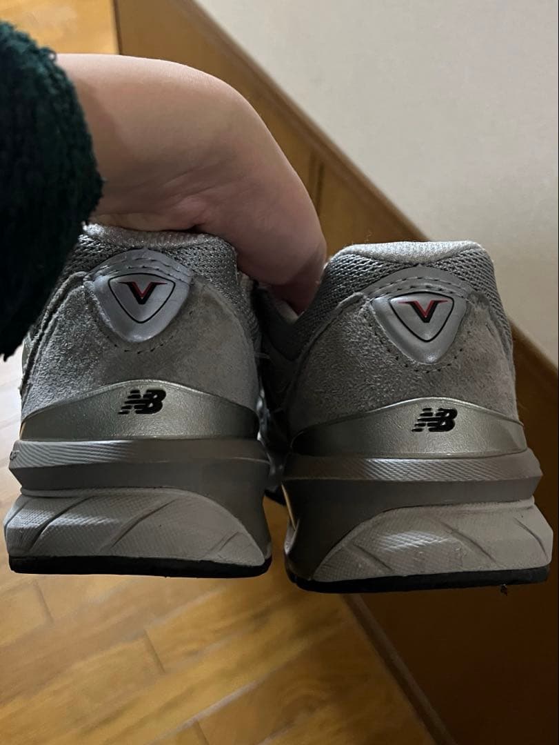 【美品】New Balance 990v5 グレー スニーカー 24.5cm