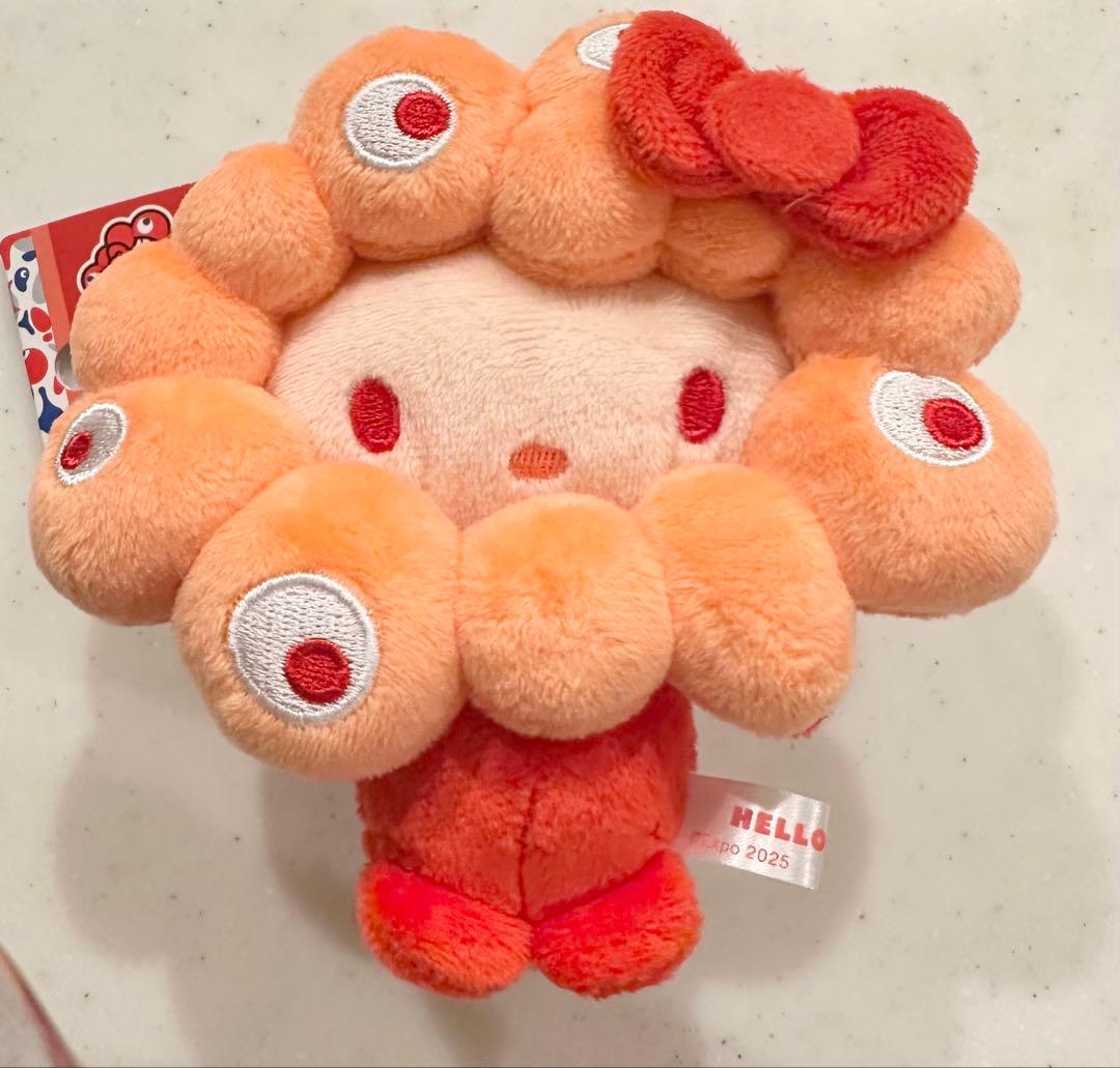 ミャクミャク ハローキティ サンリオ ぬいぐるみ カラビナ 大阪関西