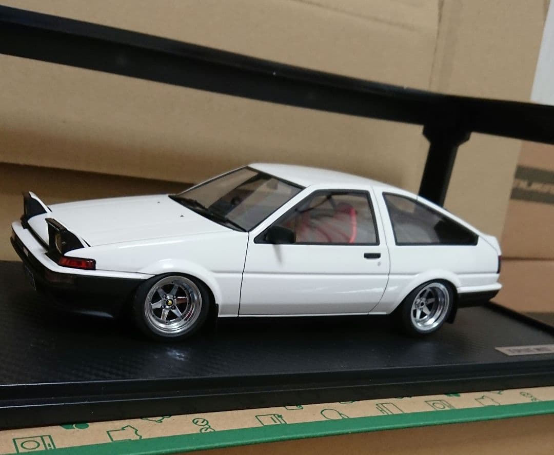 イグニッションモデル AE86 GTV Amazon | イグニッションモデル トヨタ カローラレビン (AE86) 3-Door