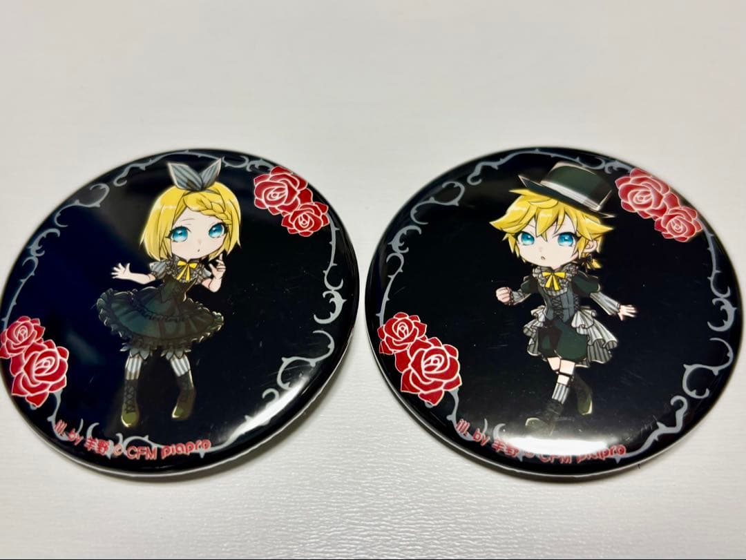 鏡音リン・鏡音レン　　初音ミク　ヴァンパイアフェス　缶バッジ　6個まとめ売り