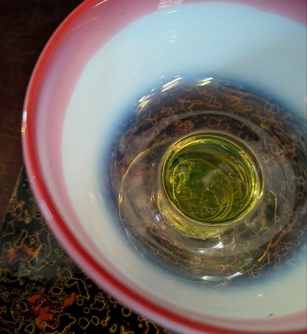 大正時代 三色 乳白暈ガラス赤縁碗形氷コップ ウランガラス脚 - メルカリ