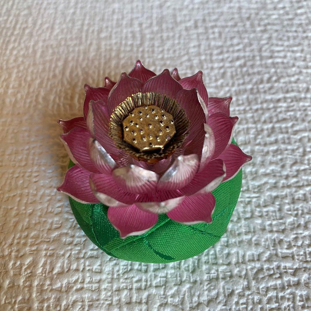 美品✨光則 純銀製仏花 蓮飾り（ピンク）1.7号 仏具 おりん 純金仕立て