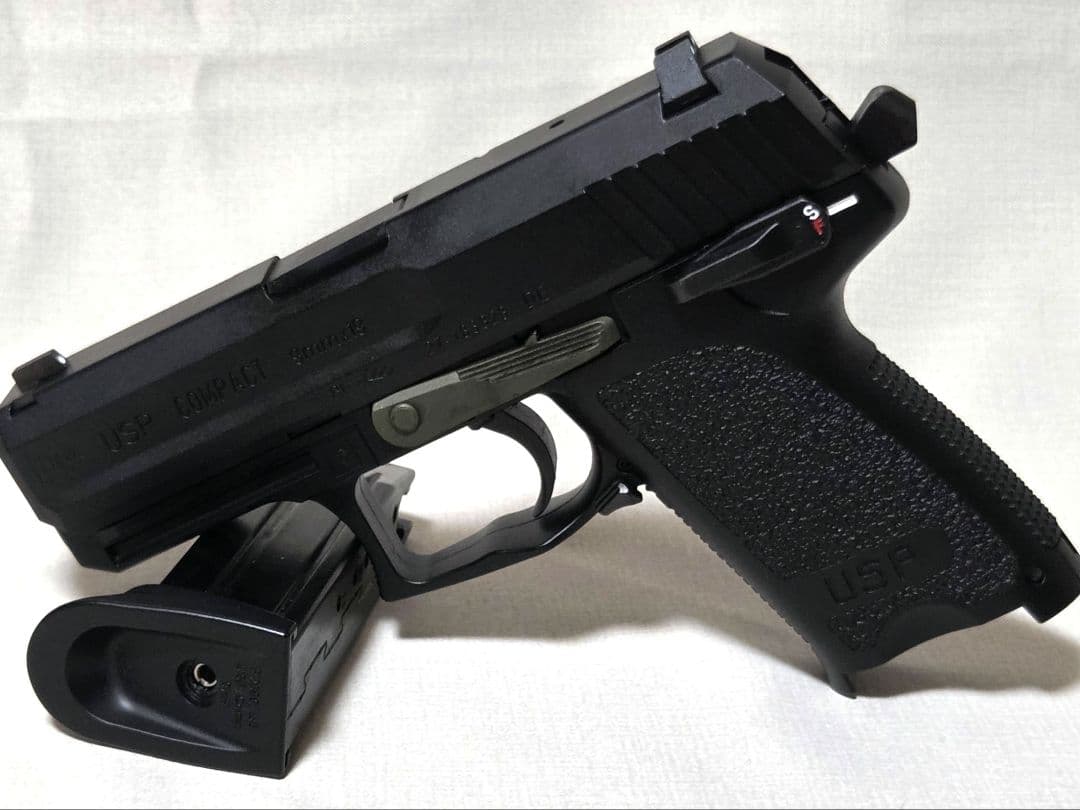 東京マルイ USP COMPACT ガスガン スペアマガジン付き