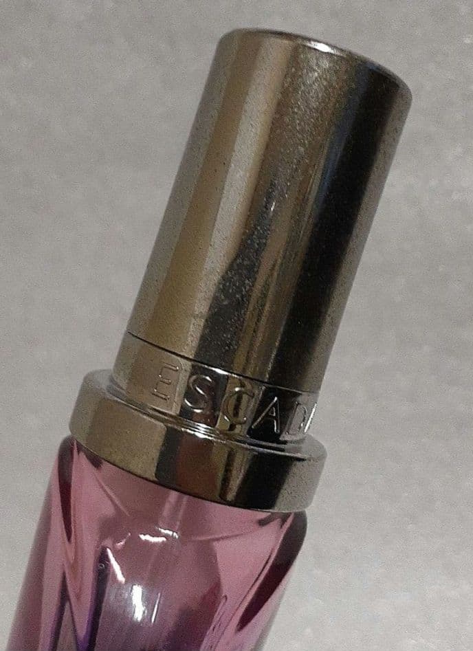 ESCADA エスカーダ MOON SPARKLE オードトワレ 30mL 中古 - メルカリ