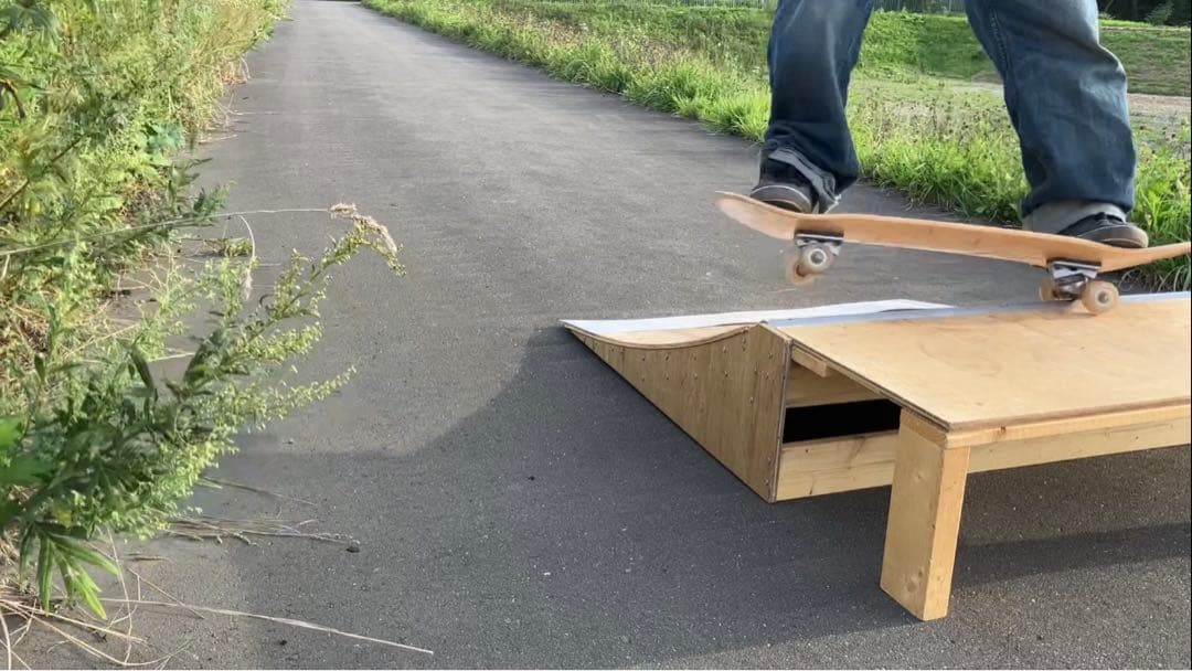 ミニランプ スケボー ランプ 組み立てキット 1台分 セクション - メルカリ