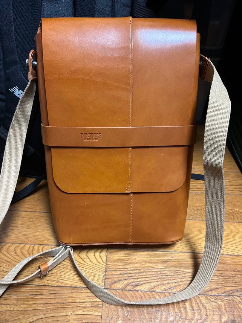 みっく　BROOKS ソーホー　レザー　ショルダー　バック　検　サドル BROOKS（ブルックス）SOHO LEATHER SHOULDER BAG （ソーホーレザー