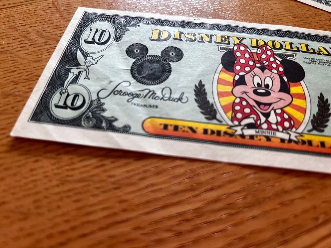Disney Dollars ディズニーダラー Aシリーズ1、5、10ドル　４枚