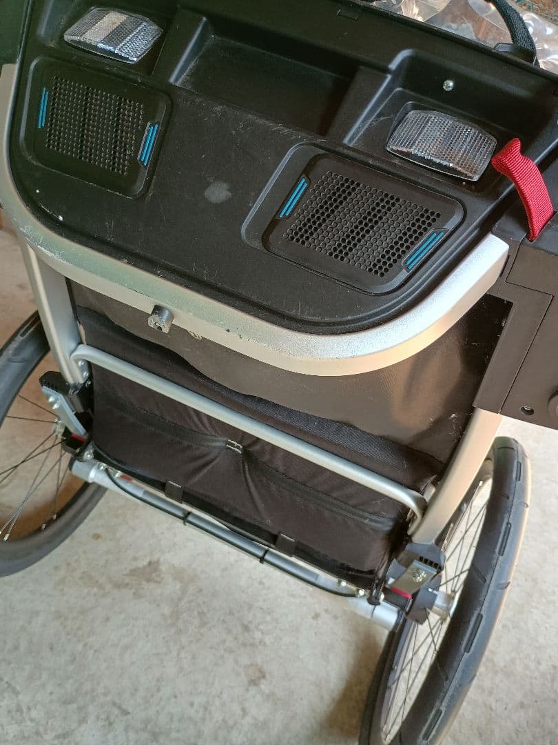 スーリー・チャリオット・ライト チャイルドトレーラー - メルカリ